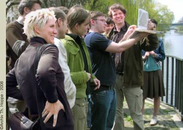 Bertolt Hering bei einem Workshop an der hochschule für Bildende Künst in HAmburg